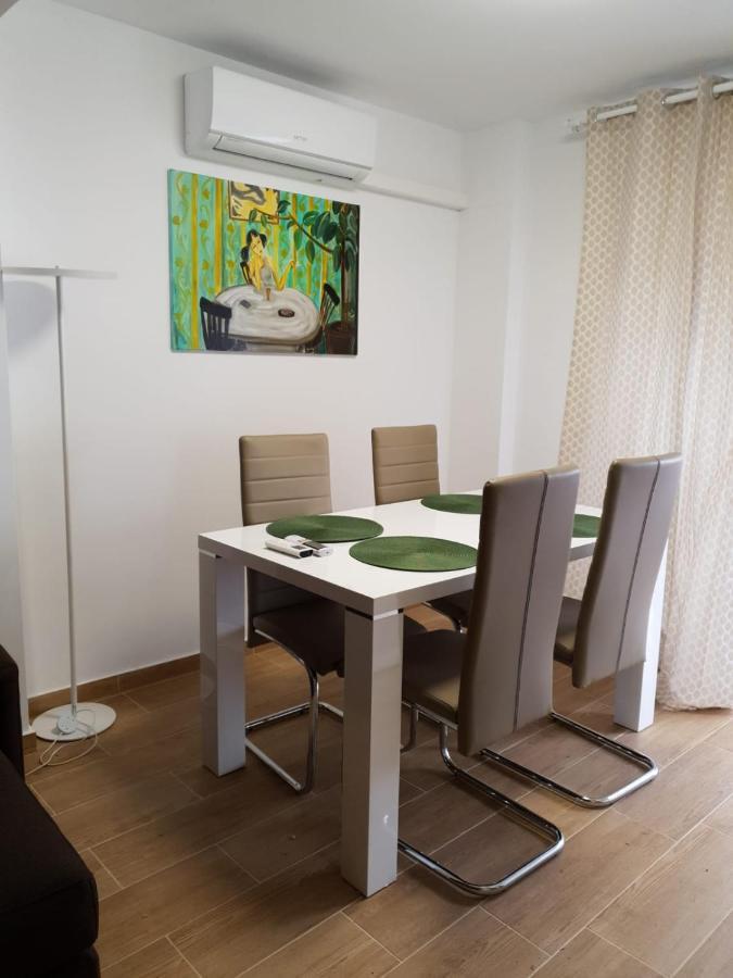 Apartamento Delux Benidorm Apartamento Exterior foto